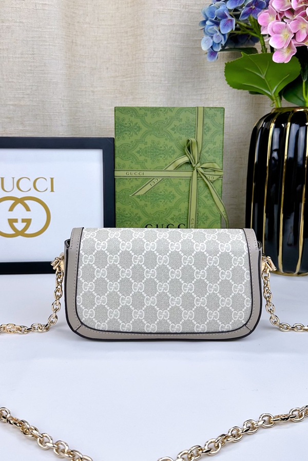 激安グッチバッグコピー内部構造